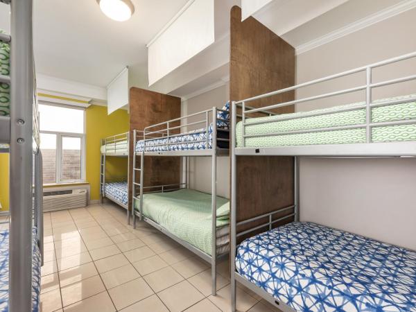 Samesun Montreal Hotel & Hostel : photo 4 de la chambre dortoir mixte de 8 lits