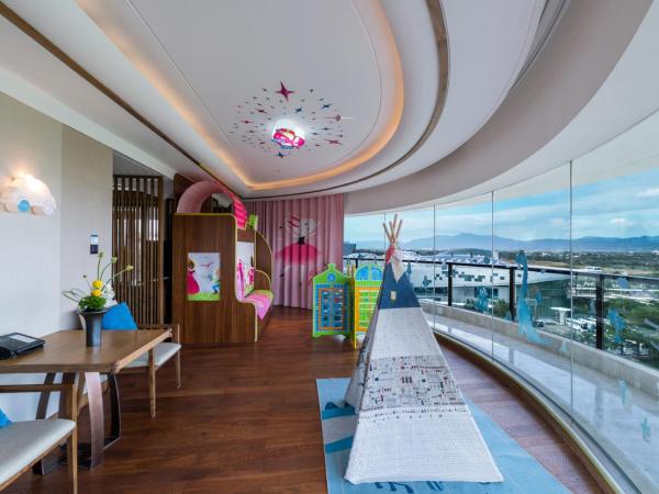 InterContinental Sanya Haitang Bay Resort, an IHG Hotel : photo 4 de la chambre junior king suite with bunk bed - kids theme
