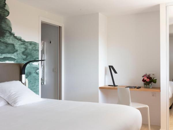 Hotel Alcyon : photo 4 de la chambre chambre deluxe - vue partielle sur mer (1er Étage)