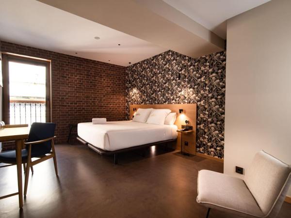 Hotel Atari : photo 1 de la chambre chambre double ou lits jumeaux deluxe avec balcon