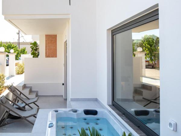 Aristea Hotel : photo 5 de la chambre suite avec jacuzzi