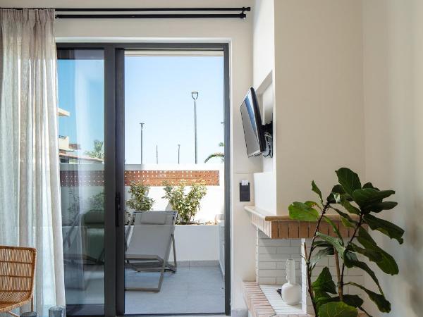 Aristea Hotel : photo 4 de la chambre suite avec jacuzzi