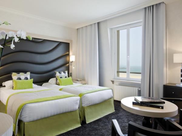 Grand Hôtel Des Thermes : photo 1 de la chambre chambre double supérieure escale - vue sur mer