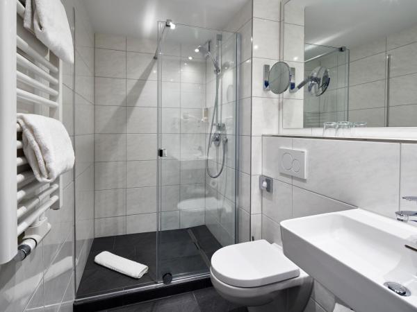 Hotel Kraft : photo 3 de la chambre chambre lits jumeaux