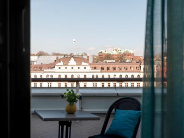 Elite Hotel Marina Plaza : photo 1 de la chambre suite junior - vue sur ville