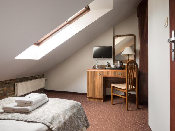 Hotel Wit Stwosz : photo 4 de la chambre petite chambre simple