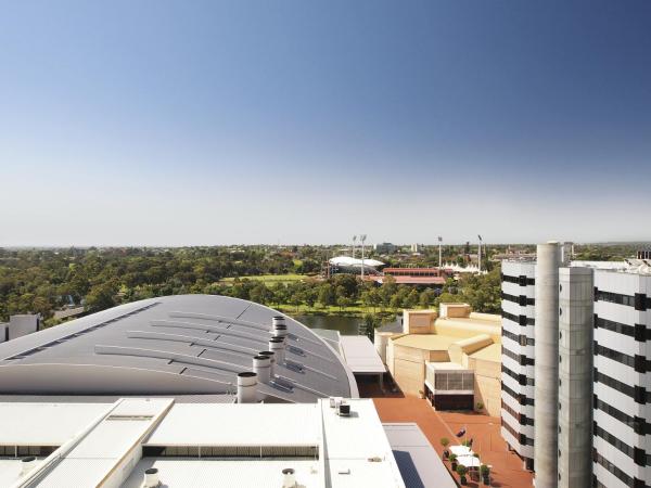 Oaks Adelaide Horizons Suites : photo 5 de la chambre one-bedroom apartment - north terrace
