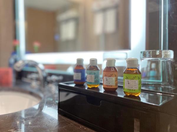 Wuhan Hongguang Hotel : photo 4 de la chambre chambre supérieure lit queen-size