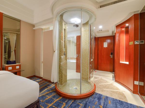 Bayshore Hotel Dalian : photo 3 de la chambre chambre double deluxe - vue sur jardin