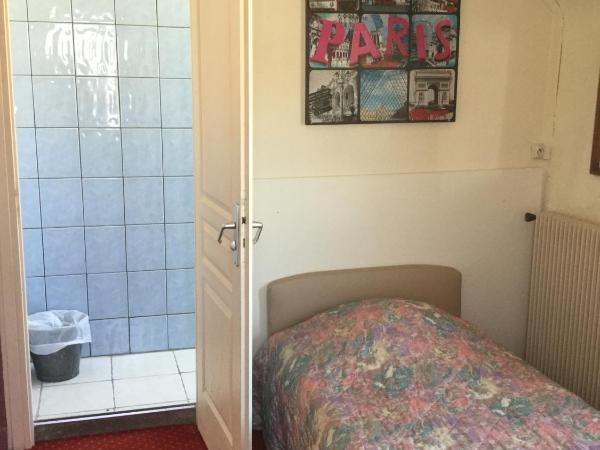 AUBERGE RIVA BELLA : photo 1 de la chambre lit simple en dortoir