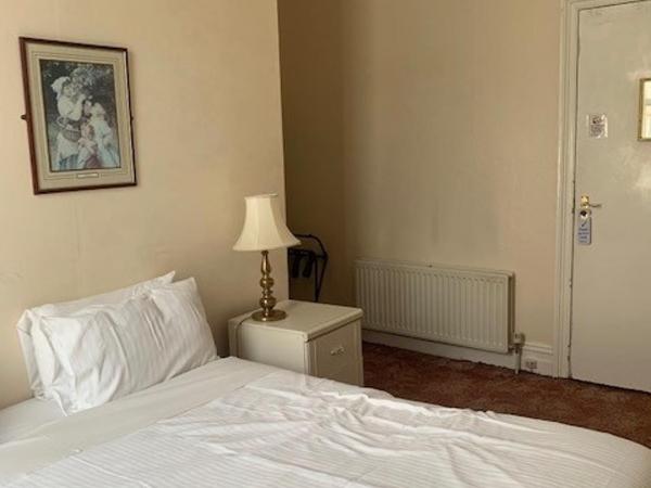 Hotel Balmoral : photo 1 de la chambre chambre double standard