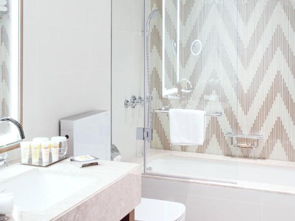 Pullman Dubai Creek City Centre Residences : photo 5 de la chambre appartement 1 chambre - vue sur ville