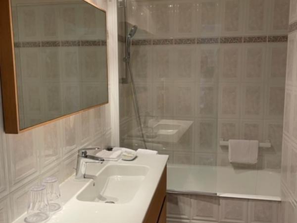 Hôtel de la Pointe du Grouin : photo 3 de la chambre chambre lit queen-size - vue sur mer