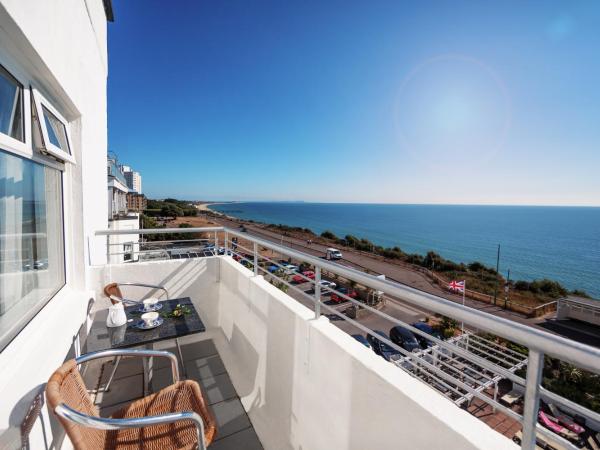 Cumberland Hotel - OCEANA COLLECTION : photo 8 de la chambre chambre double avec balcon - vue sur mer