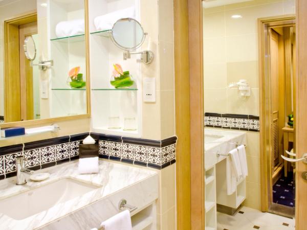 Royale Chulan Penang : photo 3 de la chambre junior triple