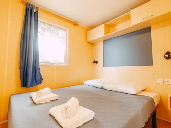 Village Vacances Le Parc Des Chênes (by Popinns) : photo 5 de la chambre mobile home