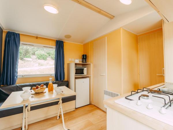 Village Vacances Le Parc Des Chênes (by Popinns) : photo 2 de la chambre mobile home