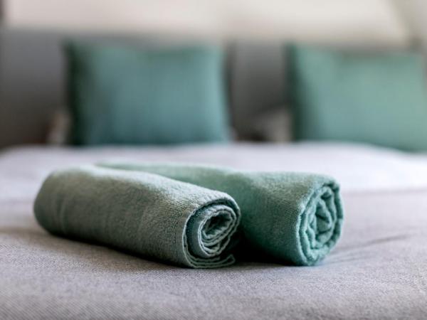 Cooltour : photo 3 de la chambre chambre double avec salle de bains commune