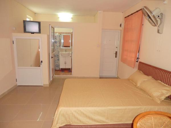 Auberge Les Lilas : photo 3 de la chambre chambre double