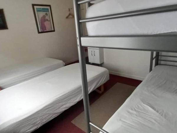 Fox Hotel : photo 5 de la chambre lit superposé dans dortoir mixte