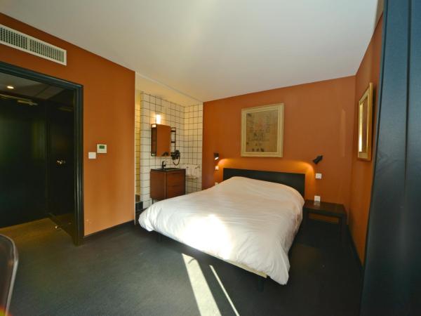 Logis - Hotel Restaurant La Mire : photo 8 de la chambre chambre double