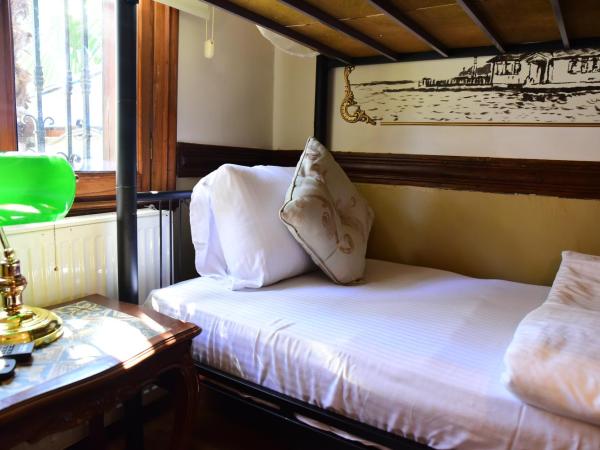 Ottoman Suites by Sera House : photo 7 de la chambre chambre quadruple