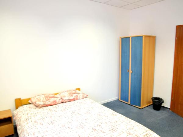 Erasmus Rooms Economic- 24h self check-in : photo 3 de la chambre chambre double Économique