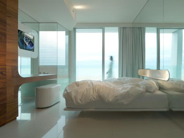 i-Suite Hotel : photo 2 de la chambre suite - vue sur mer
