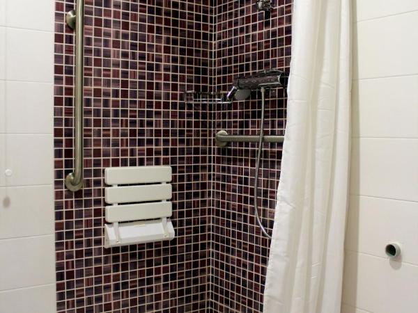 Philoxenia Hotel & Studios : photo 4 de la chambre studio - accessible aux personnes à mobilité réduite