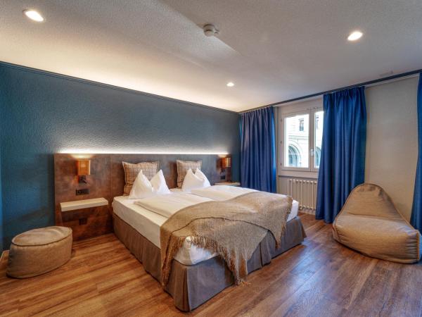 The HEY HOTEL : photo 8 de la chambre chambre triple