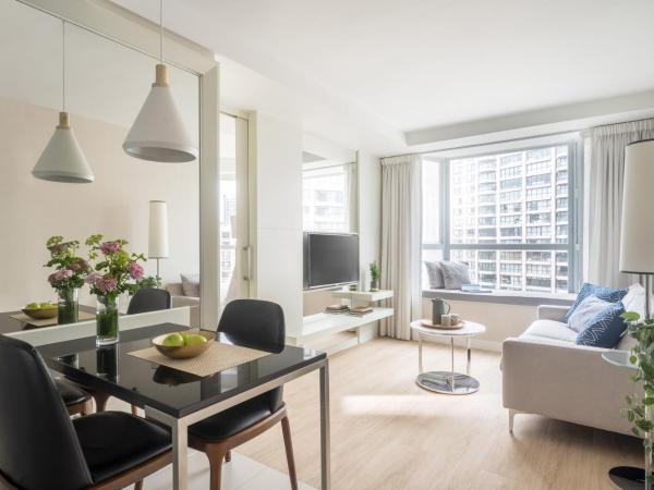 Two MacDonnell Road : photo 1 de la chambre suite standard