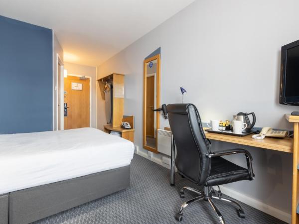Holiday Inn Express Aberdeen City Centre, an IHG Hotel : photo 3 de la chambre chambre double standard