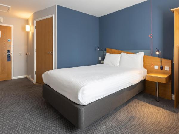 Holiday Inn Express Aberdeen City Centre, an IHG Hotel : photo 2 de la chambre chambre double standard