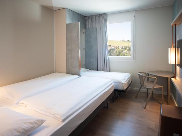 ibis budget Fribourg : photo 3 de la chambre chambre triple