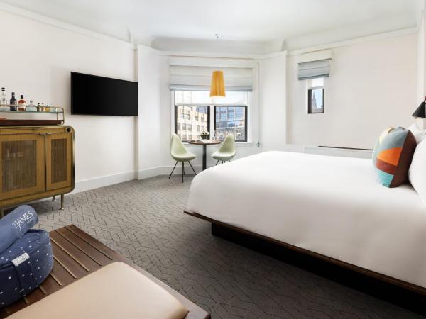 The James New York - NoMad : photo 1 de la chambre hébergement lit king-size d'angle deluxe