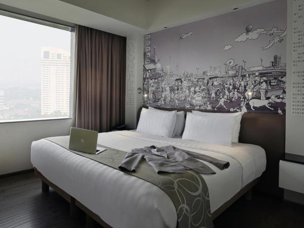 Mercure Jakarta Simatupang : photo 1 de la chambre chambre lit king-size supérieure