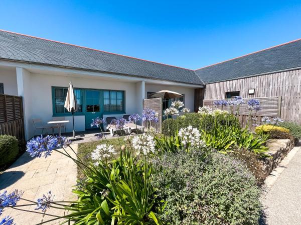 Hotel Restaurant Spa du Tumulus Carnac : photo 7 de la chambre chambre double privilège avec terrasse