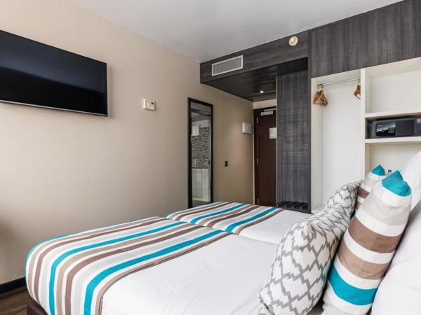 Hotel Ronda Lesseps : photo 8 de la chambre chambre lits jumeaux supérieure