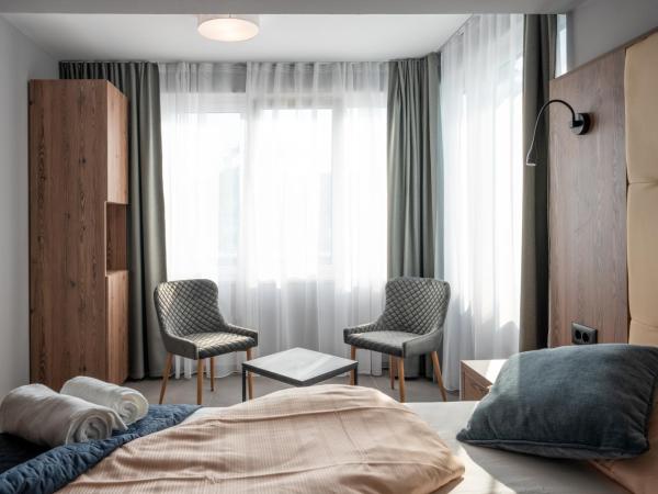 ECHO Boutique Rooms : photo 5 de la chambre chambre double deluxe avec lit d'appoint