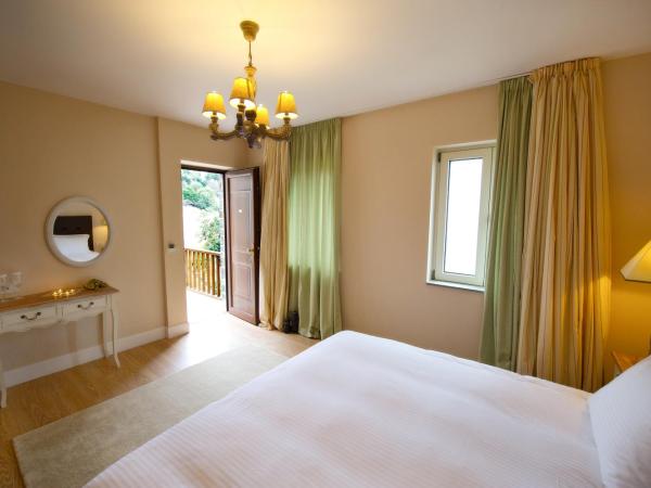 Mir Boutique Hotel : photo 2 de la chambre suite junior - vue sur lac