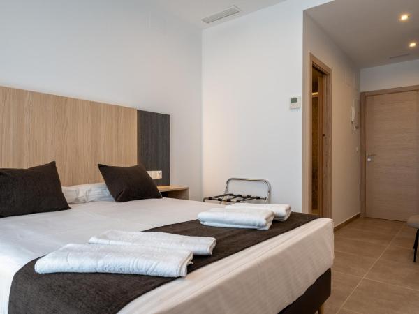 Plaza de la Luz Cádiz : photo 3 de la chambre chambre double standard