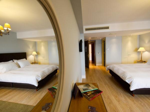Mir Boutique Hotel : photo 3 de la chambre suite master avec vue sur lac