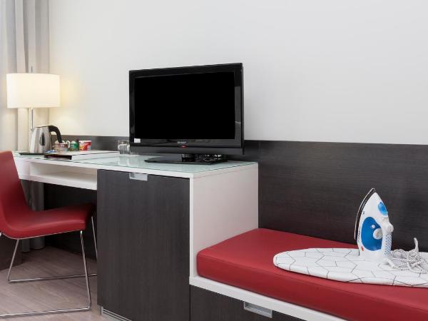 Axor Feria : photo 10 de la chambre chambre double avec navette aéroport gratuite