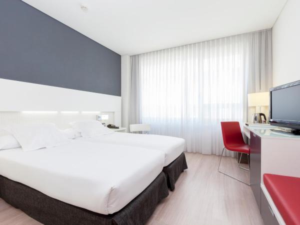 Axor Feria : photo 5 de la chambre chambre double avec navette aéroport gratuite