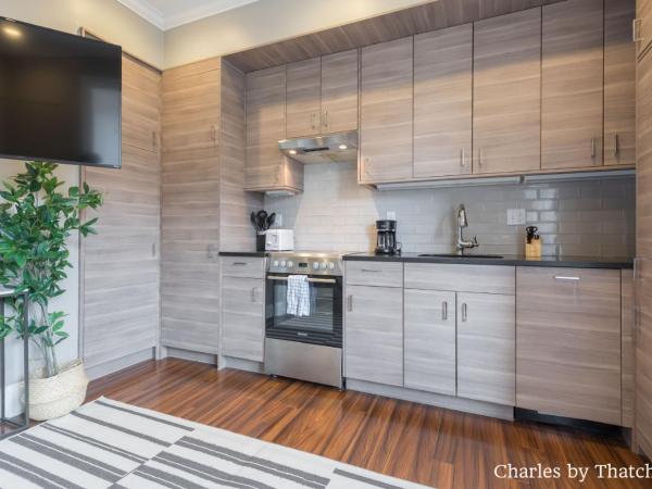 J Miller Flats by Thatch : photo 6 de la chambre studio (7)