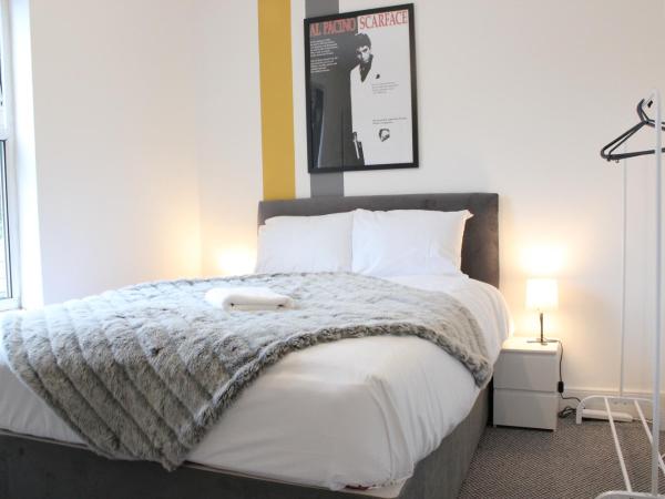 St Peter's Shared House : photo 1 de la chambre chambre double - vue sur jardin