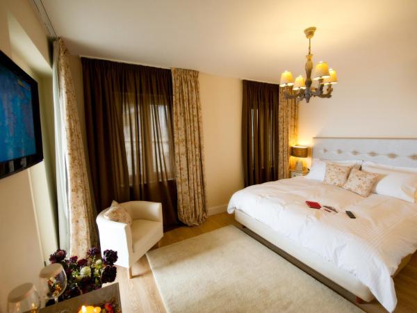 Mir Boutique Hotel : photo 5 de la chambre suite junior - vue sur lac