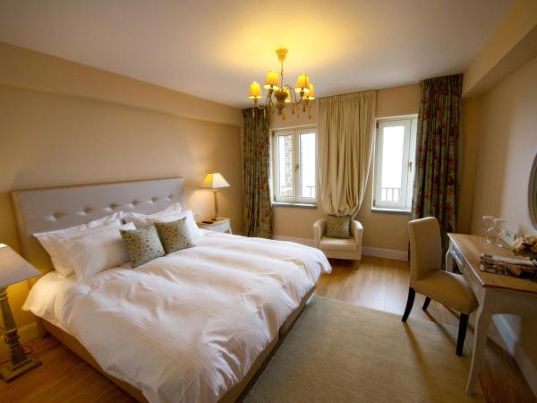 Mir Boutique Hotel : photo 1 de la chambre offre spéciale - suite exécutive - vue sur lac