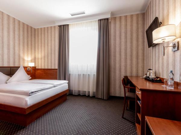 Premium Hotel Bacero Wrocław : photo 10 de la chambre chambre double