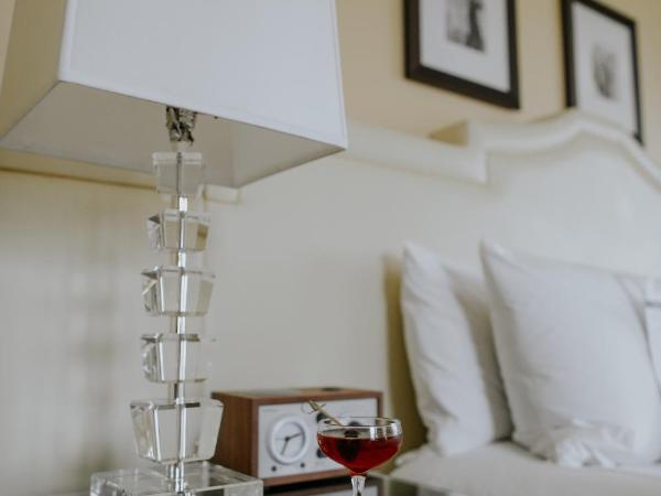 Hotel DeLuxe : photo 4 de la chambre chambre lit queen-size - accessible aux personnes à mobilité réduite